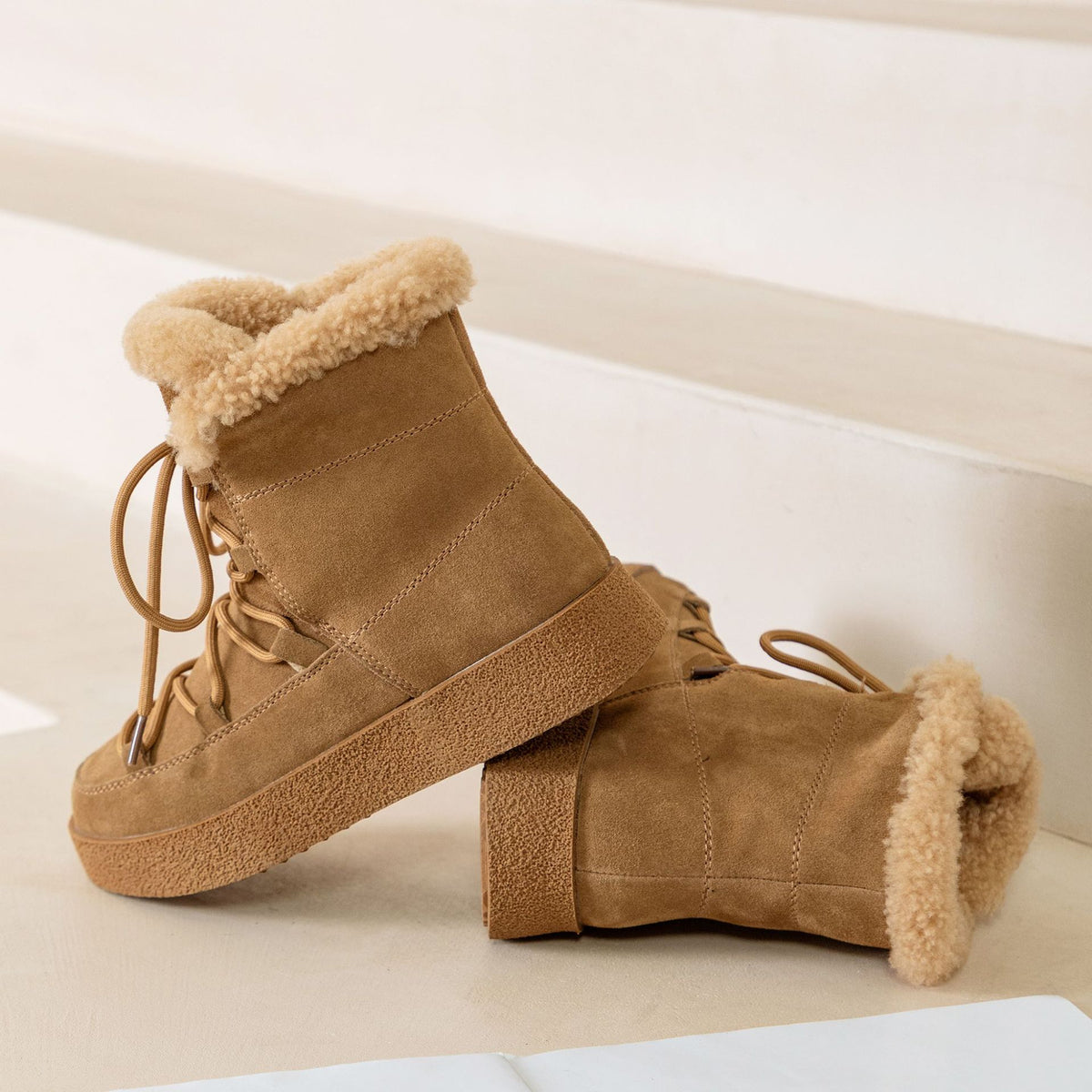 Bota Kitzbühel de mulher em nobuck de pele MotionCare — vista 5